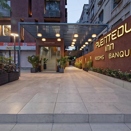 Plenteous Inn Ahmadábád Exteriér fotografie