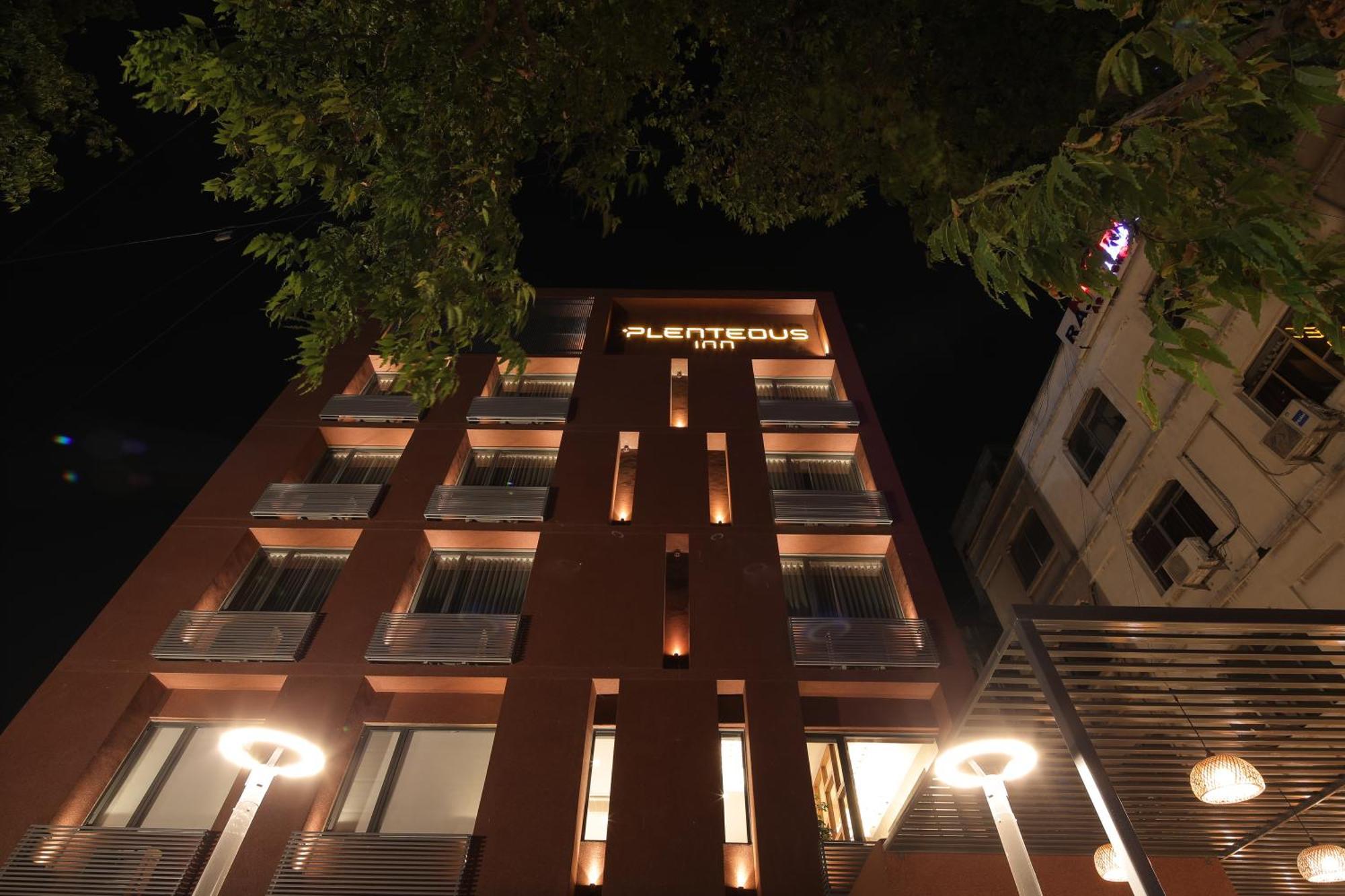 Plenteous Inn Ahmadábád Exteriér fotografie